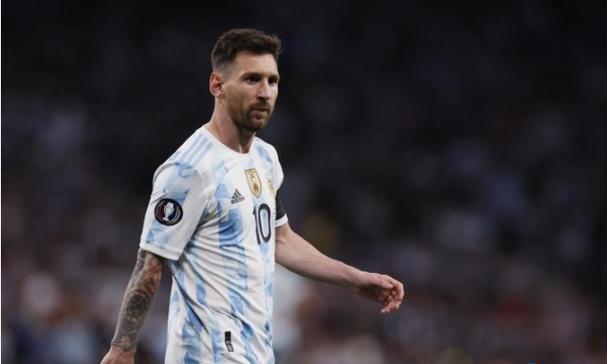 全红婵哥哥怒怼网友：我吃妹妹红利？你羡慕你也来吃！我没偷没抢